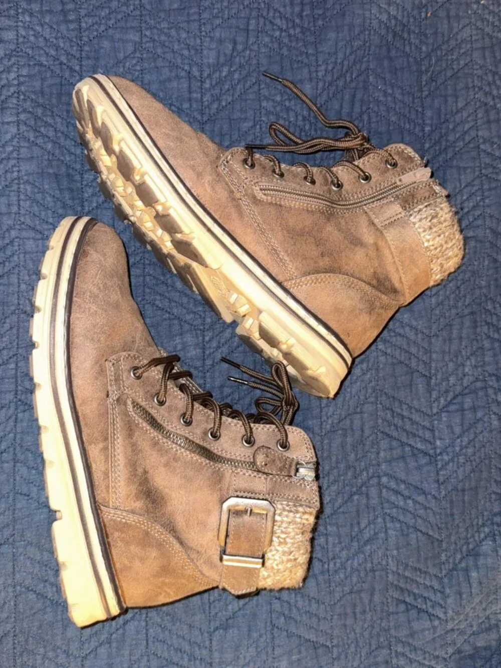 Women's Brown Boots SZ 7M Cliffs brand